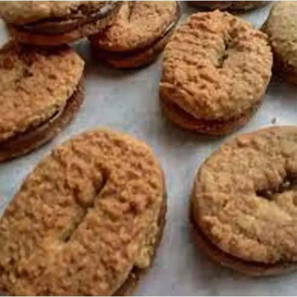 Bakers Chockits Original 200g chocolate making kit with premium cocoa butter and cocoa liquor