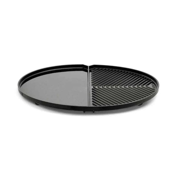 CADAC Skottel Braai Grid 2 with non-stick surface for outdoor cooking.
