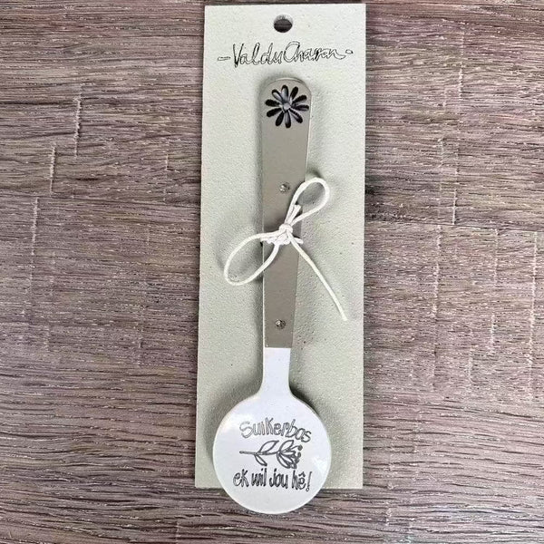 Enamel sugar spoon with wooden handle and laser engraved Suikerbos Ek Wil Jou He design