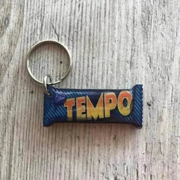 Colorful resin grocery keychains shaped like fruits and vegetables for gifts and everyday use