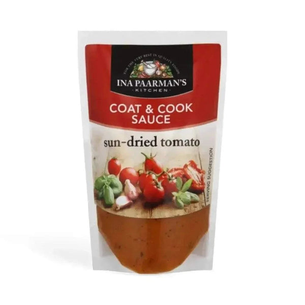 Ina Paarman Sundried Tomato Coat & Cook Sauce pouch, 200ml, rich Mediterranean flavors.