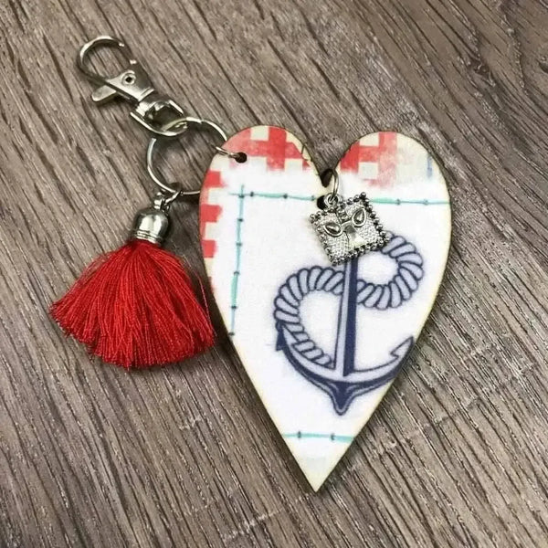 Wooden keyring heart with anchor design, 70mm size, also usable as handbag charm