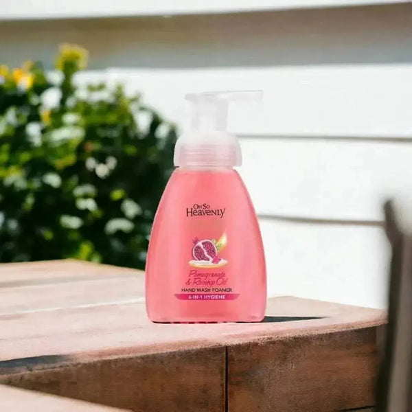 Oh So Heavenly Creme Oil Collection Pomegranate & Rosehip Oil Hand Foamer 250ml with antioxidant pomegranate and moisturizing rosehip oil