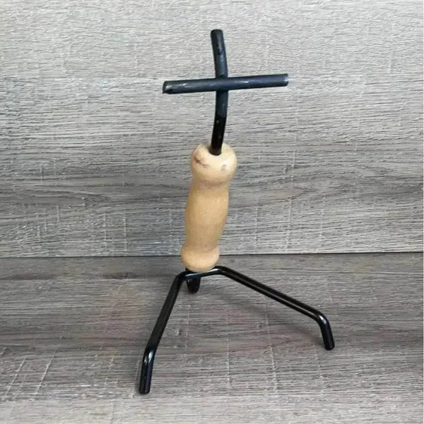 Beerbird Potjie Multitool steel tool with wooden handle for lifting potjie pot and lid safely