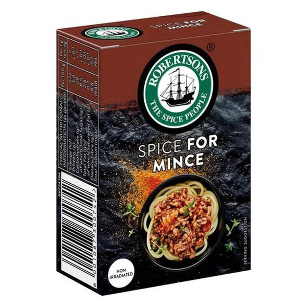 Robertsons Refill Spice for Mince 79g packaging with vibrant imagery of seasoned mince dish.