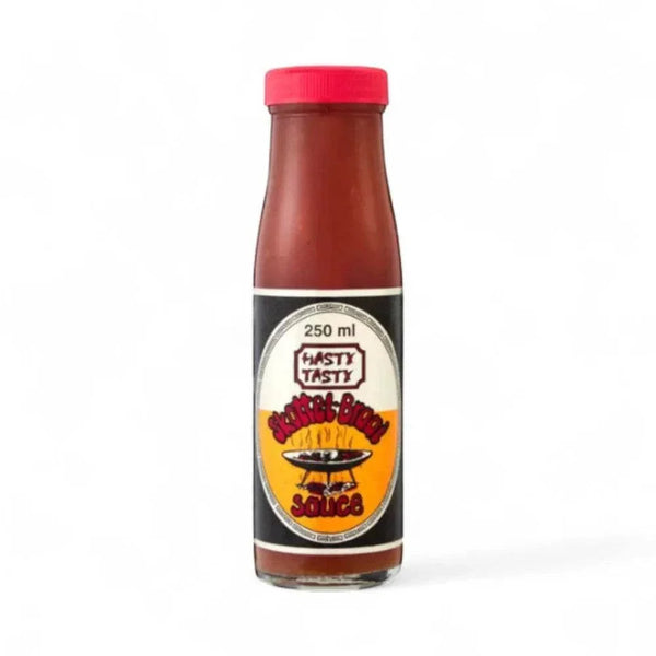 Hasty Tasty Skottelbraai Sauce 250ml bottle, perfect for marinating and basting grilled meats with a tangy, sweet flavor.