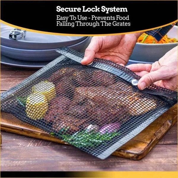 Braai Sakkie black non-stick mesh grilling bag for outdoor cooking and braai