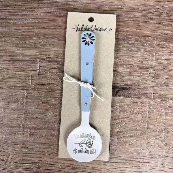 Enamel sugar spoon with wooden handle and laser engraved "Suikerbos Ek Wil Jou He" design