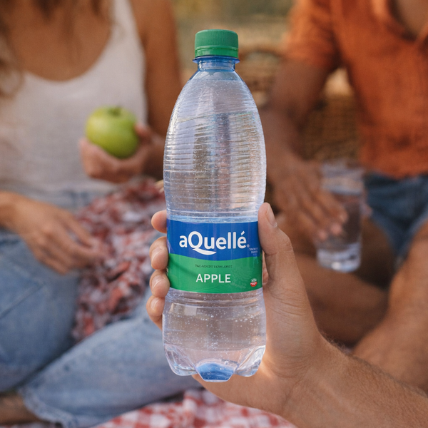 aQuellé Flavoured Sparkling Water - Apple 500ml Facebook Ad
